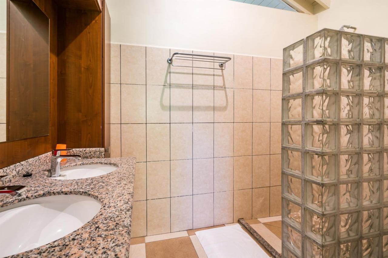 Blue Bay Beach Villa At Pool And Golfcourse Ngoại thất bức ảnh